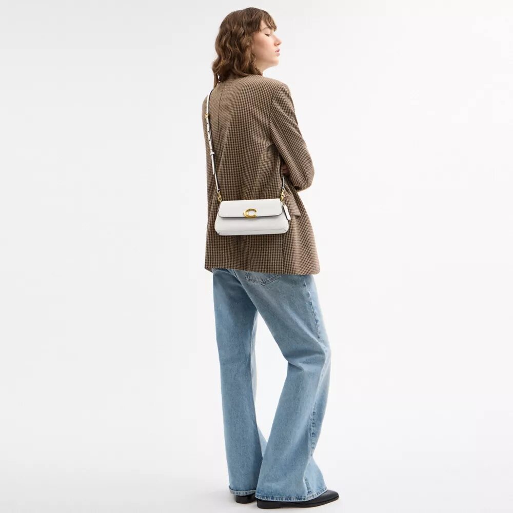 Jet Shoulder Bag