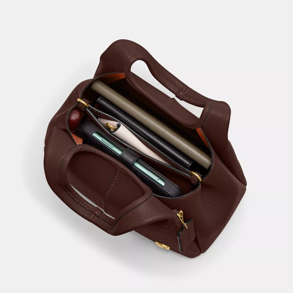 Lana Shoulder Bag 23